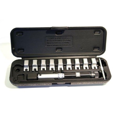 Llave dinamométrica para radios. 8 puntas de 5´1 a 6´9mm. 1 punta con 6 caras BUZZETTI - motoscamaralweb.com