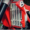Protectores de radiador aluminio rojo AXP Beta AX1311 - motoscamaralweb.com