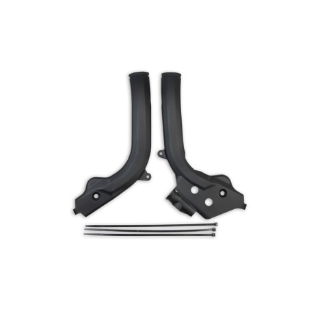 Protector de chasis UFO KTM negro KT04066-001 - motoscamaralweb.com
