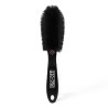 Cepillo MUC-OFF para llantas y radios - motoscamaralweb.com