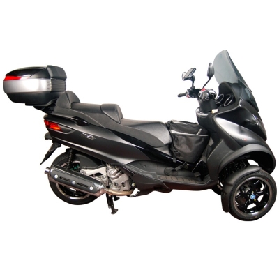 Fijaciones SHAD PIAG.MP3 500 SPORT 15 - motoscamaralweb.com