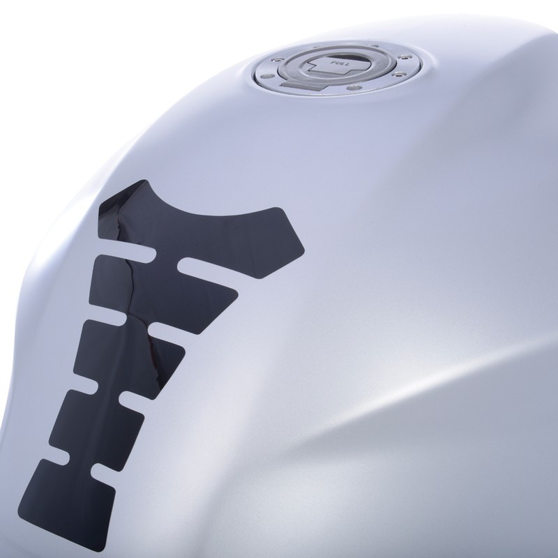 Protector de deposito OXFORD Spine noir universel - motoscamaralweb.com Protector de deposito OXFORD Spine noir universel - motoscamaralweb.com