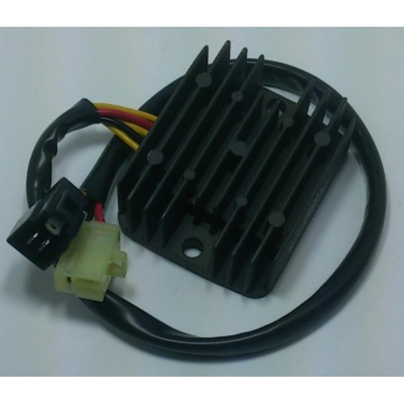 Regulador de corriente VX800 90-93. VZ800 97-04 - motoscamaralweb.com Regulador de corriente VX800 90-93. VZ800 97-04 - motoscamaralweb.com