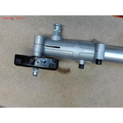 BARRA EXTENSIBLE 80CM MULTICUTTER DUCATI DBC3301M- motoscamaralweb.com