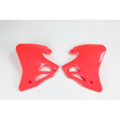 Plásticos laterales de radiador UFO Honda rojo HO02672-067 - motoscamaralweb.com
