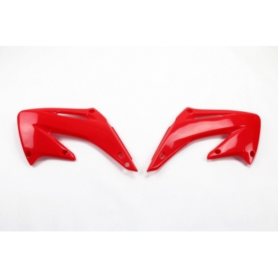 Plásticos laterales de radiador UFO Honda rojo HO03689-070 - motoscamaralweb.com