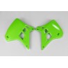 Plásticos laterales de radiador UFO Kawasaki verde KA02728-026 - motoscamaralweb.com