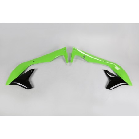 Plásticos laterales de radiador UFO Kawasaki verde / negro KA04736-999 - motoscamaralweb.com