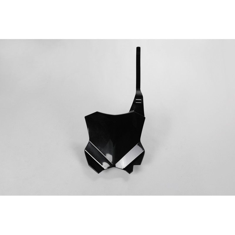Portanúmeros delantero UFO Kawasaki negro KA04738-001 - motoscamaralweb.com Portanúmeros delantero UFO Kawasaki negro KA04738-001 - motoscamaralweb.com