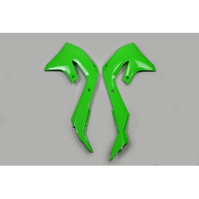 Plásticos laterales de radiador UFO verde Kawasaki KX450 - motoscamaralweb.com