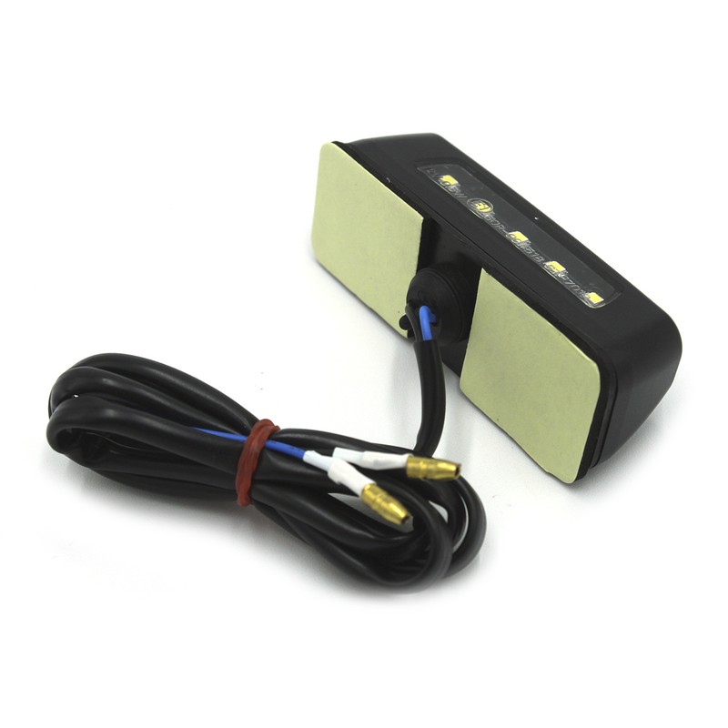 Luz de matricula LED V Parts Universal 12V0.5W 86x29mm - motoscamaralweb.com Luz de matricula LED V Parts Universal 12V0.5W 86x29mm - motoscamaralweb.com