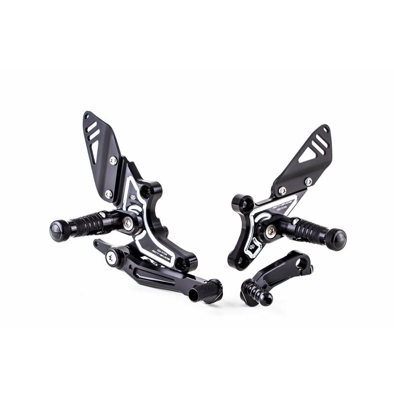 Estriberas retrasadas GILLES RCT10. negro / plata - motoscamaralweb.com Estriberas retrasadas GILLES RCT10. negro / plata - motoscamaralweb.com