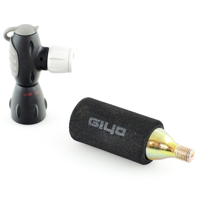 Kit inflador + cartucho CO2 GIYO - motoscamaralweb.com Kit inflador + cartucho CO2 GIYO - motoscamaralweb.com