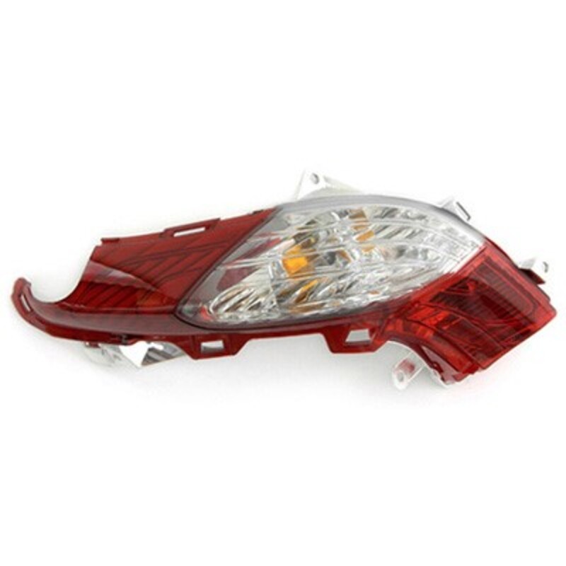 Piloto trasero con intermitente derecho V PARTS tipo OEM - motoscamaralweb.com Piloto trasero con intermitente derecho V PARTS tipo OEM - motoscamaralweb.com