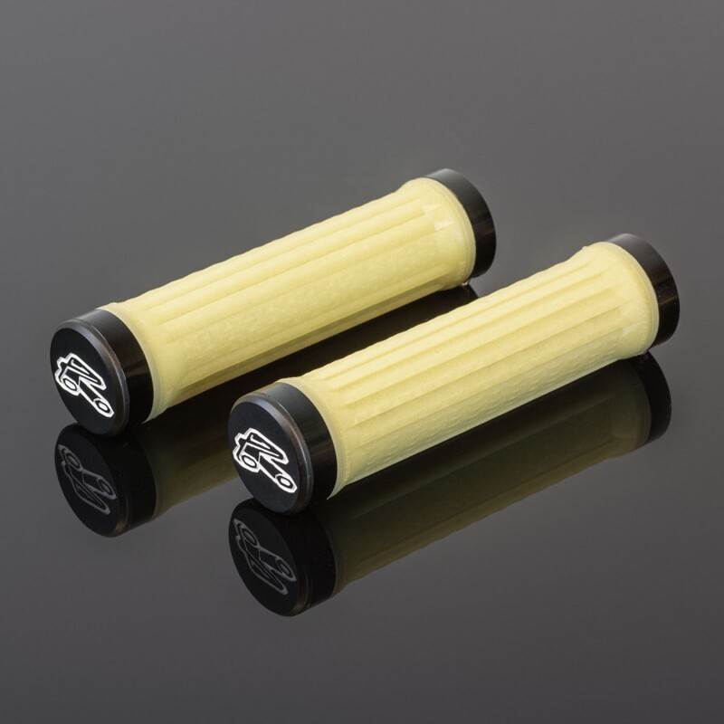 Puños RENTHAL CYCLE Lock-On Traction Aramid - motoscamaralweb.com Puños RENTHAL CYCLE Lock-On Traction Aramid - motoscamaralweb.com