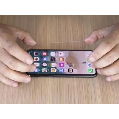 Protector de pantalla QUAD LOCK - 2 películas TPU flexibles - Google Pixel 8 Pro - motoscamaralweb.com