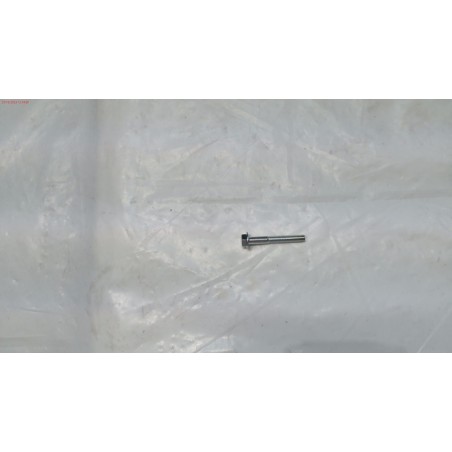 TORNILLO TAPA CULATA GY2248CD- motoscamaralweb.com