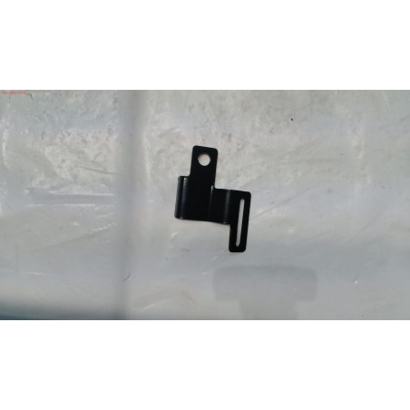 SOPORTE DELANTERO IZQUIERDO GY9502TL- motoscamaralweb.com