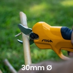 STIGA Tijera y sierra de poda a batería SC 100e Kit - motoscamaralweb.com