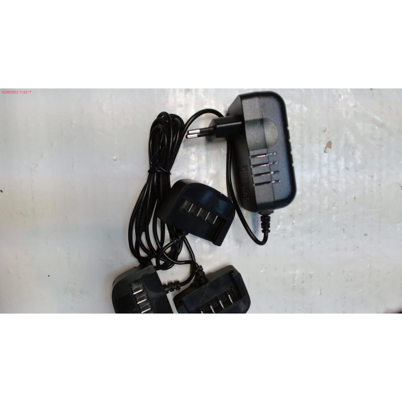 CARGADOR 3 VIAS 2.5AH 4.0 AH TIPO C (BAT.CUADRADA)- motoscamaralweb.cm CARGADOR 3 VIAS 2.5AH 4.0 AH TIPO C (BAT.CUADRADA)- motoscamaralweb.cm
