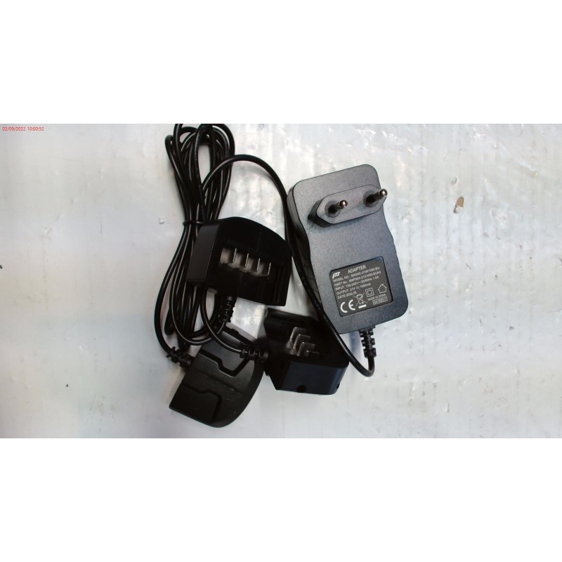 CARGADOR 3 VIAS 2.5AH TIPO C (BAT.CUADRADA)- motoscamaralweb.com CARGADOR 3 VIAS 2.5AH TIPO C (BAT.CUADRADA)- motoscamaralweb.com